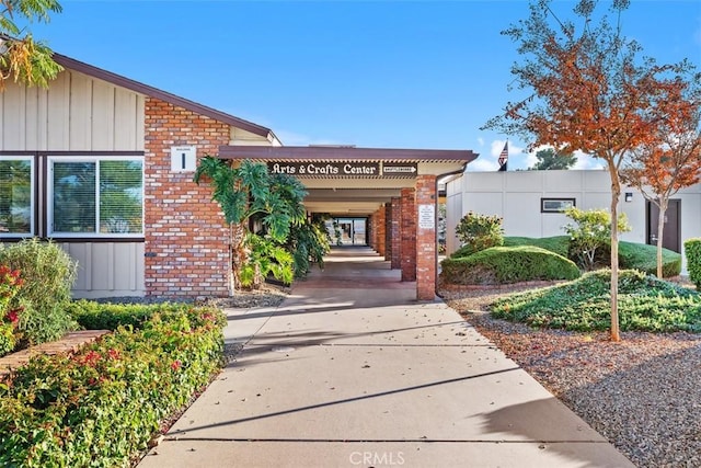 view of entrance to property