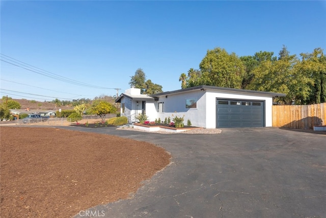 view of front facade with a garage