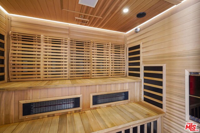 view of sauna / steam room with hardwood / wood-style floors