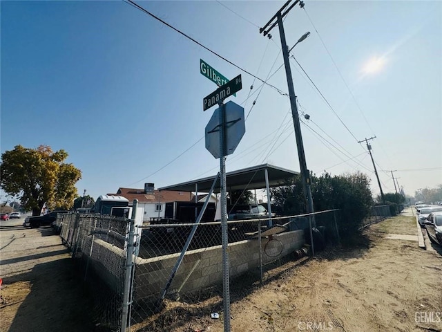 7805 Panama Rd, Lamont, CA 93241 - exterior space