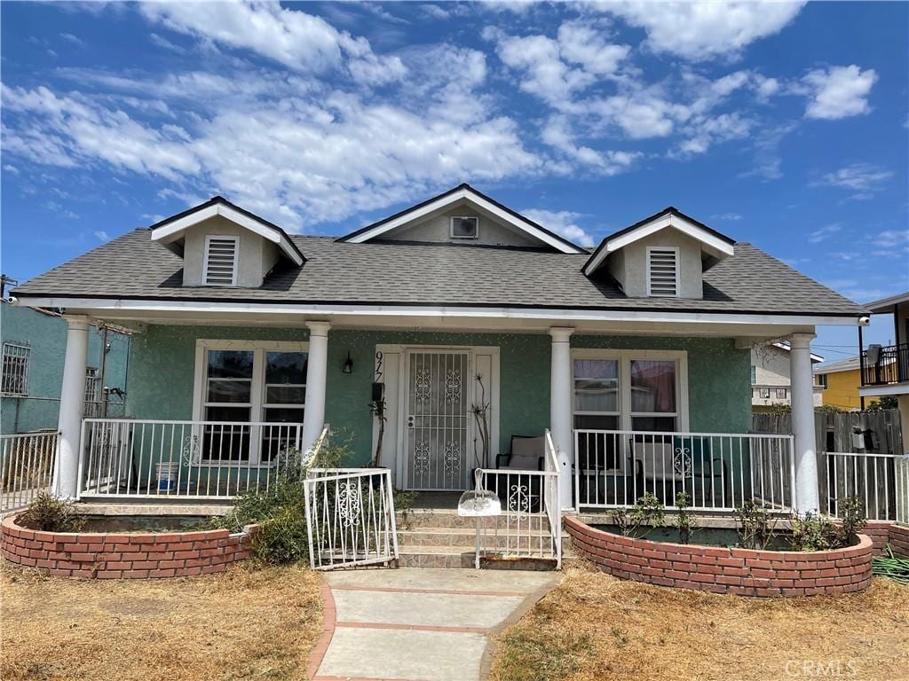 bungalow-style house with a porch