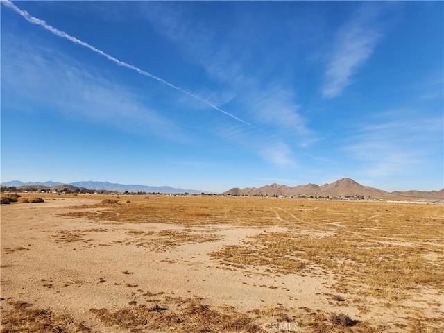 Listing photo 2 for 0 Navajo Rd, Apple Valley CA 92307