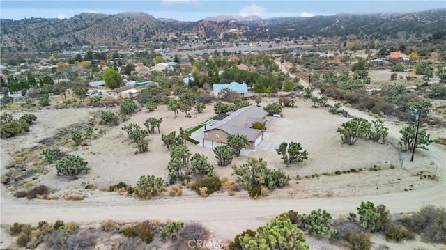 drone / aerial view with a mountain view