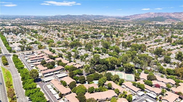 birds eye view of property featuring a residential view and a mountain view