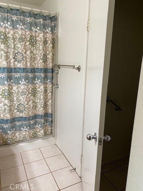 bathroom featuring tile patterned floors