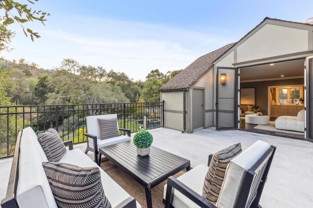 view of patio featuring an outdoor living space