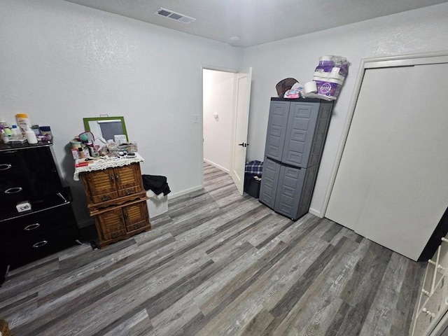 office space with hardwood / wood-style flooring