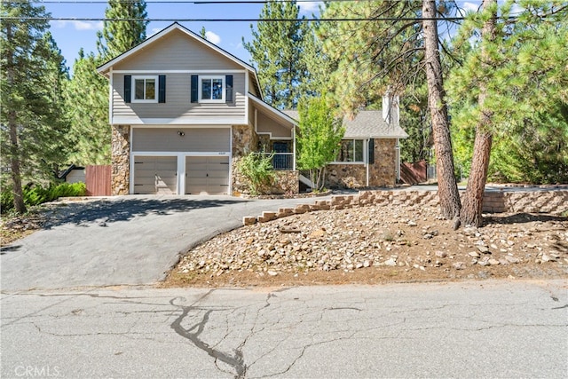 view of front facade with a garage