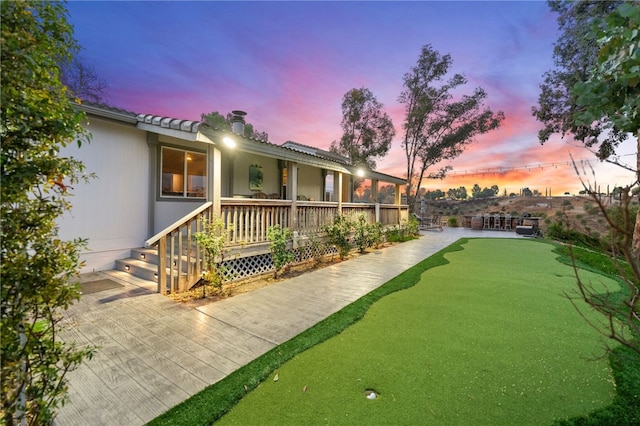 41026 Los Amantes Rd, Temecula, CA 92592 - view of yard featuring a putting area
