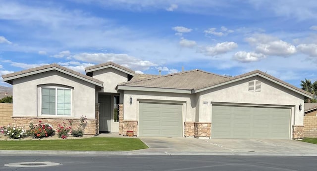 view of front facade with a garage