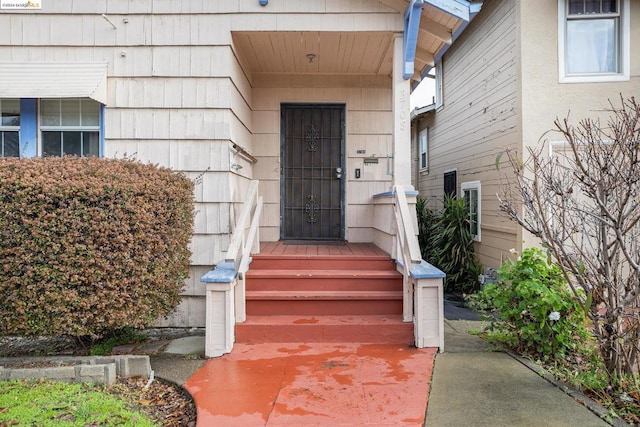 view of entrance to property