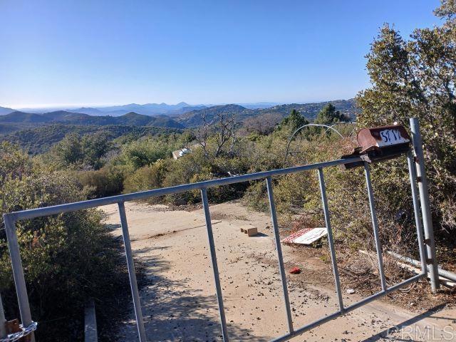 Listing photo 2 for 5717 Acorn Patch Rd, Julian CA 92036