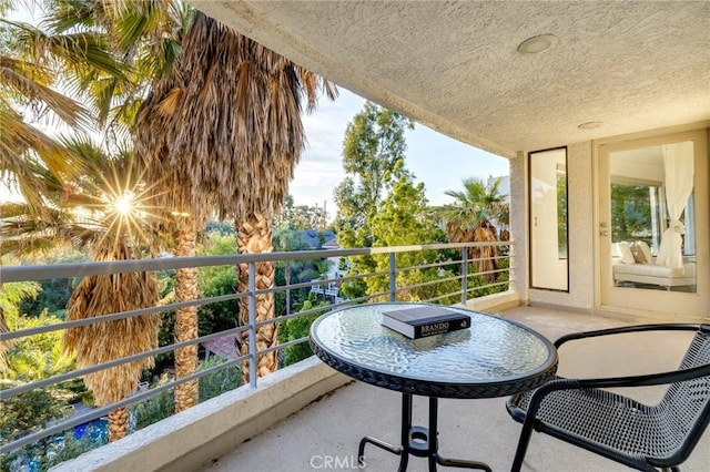 4939 Medina Dr, Woodland Hills, CA 91364 - photo 32