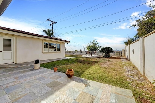 view of yard with a patio area