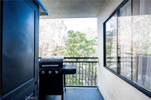 balcony with area for grilling