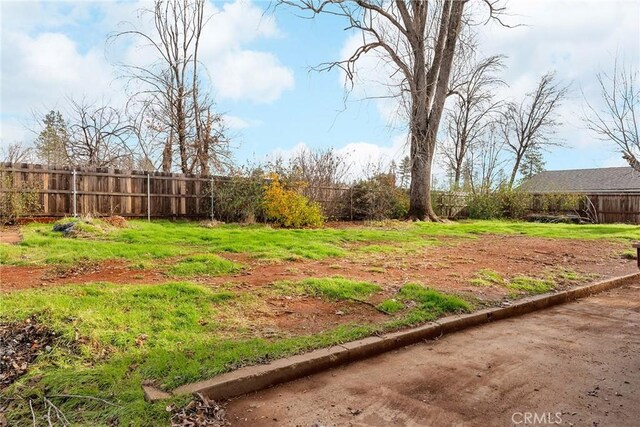 5690 Paradise Ave, Paradise, CA 95969 - view of fenced backyard