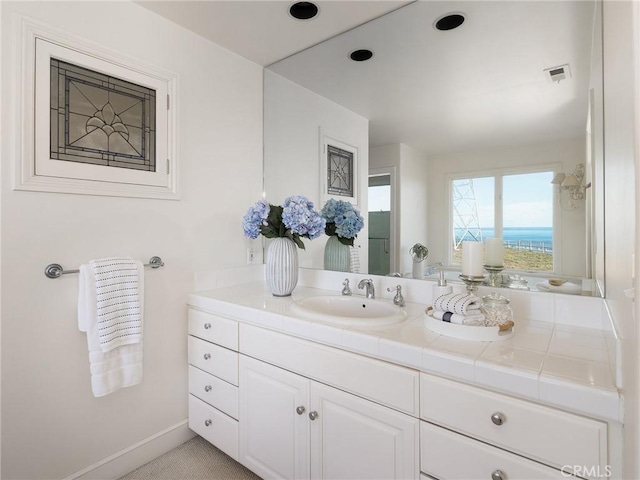 bathroom with vanity