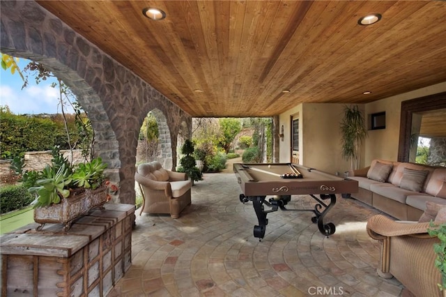view of patio / terrace featuring outdoor lounge area