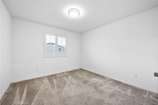 5418 Heitz Way, Fontana, CA 92336 - empty room with carpet