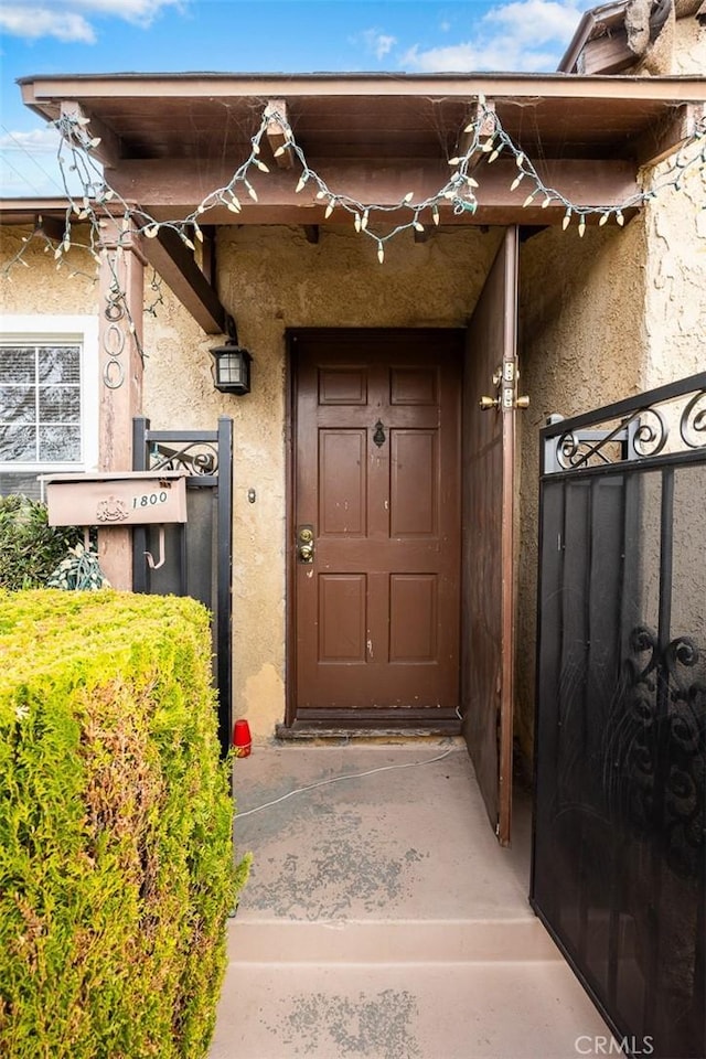 view of entrance to property