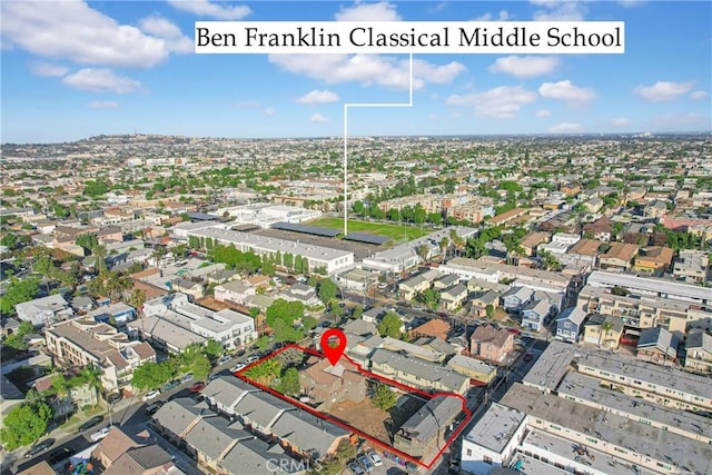 1048 E 5th St, Long Beach, CA 90802 - aerial view of property and surrounding area featuring property parcel outlined