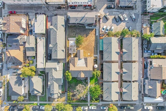 1048 E 5th St, Long Beach, CA 90802 - aerial overview of property's location featuring nearby suburban area