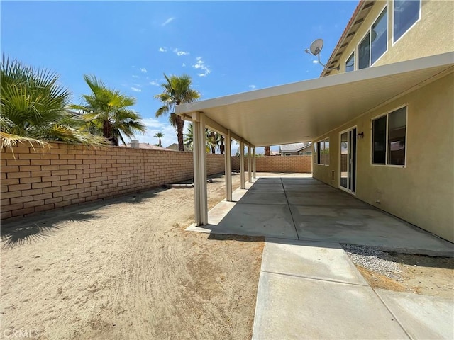 view of yard with a patio area