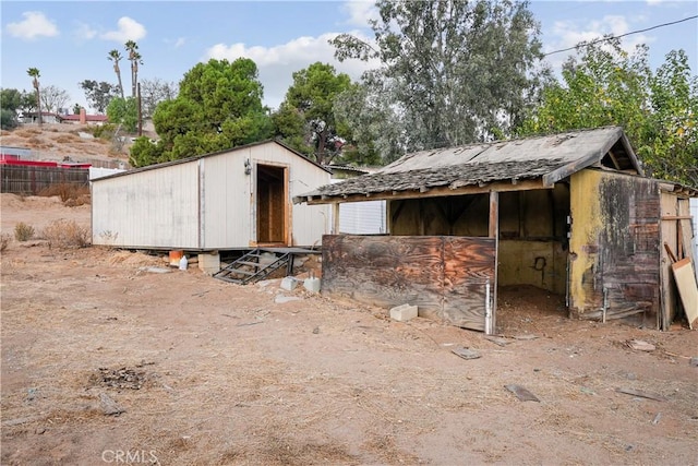 view of outbuilding