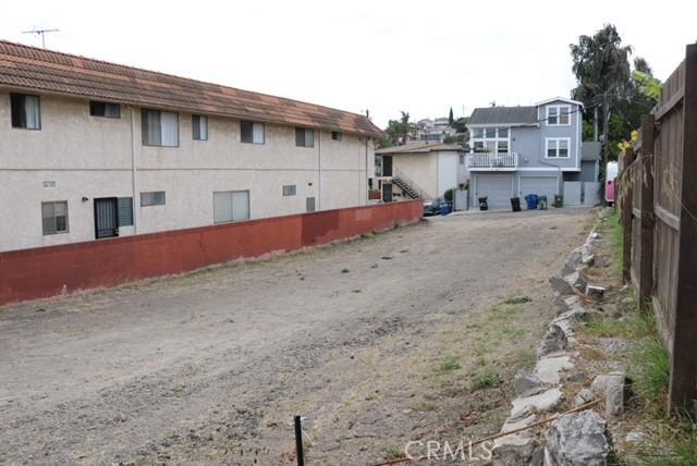 879 W 18th St, San Pedro, CA 90731