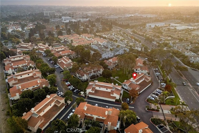 view of aerial view at dusk