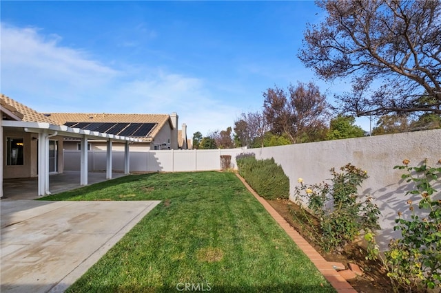 view of yard with a patio area