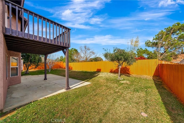 view of yard featuring a fenced backyard and a patio