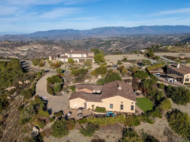 bird's eye view featuring a mountain view