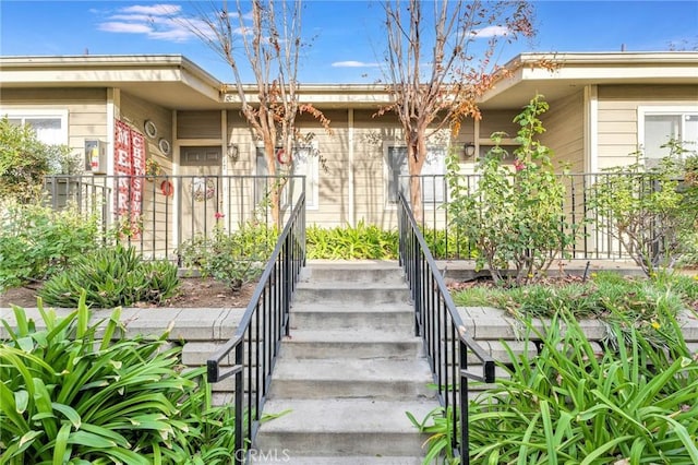 view of property entrance