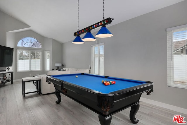 playroom featuring light hardwood / wood-style flooring, lofted ceiling, and billiards