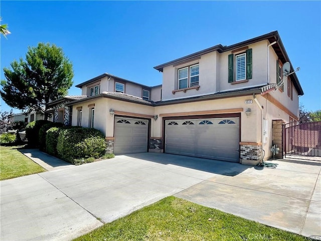 view of front of house featuring a garage