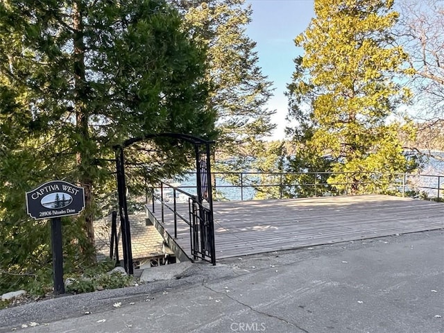 28906 Palisades Dr, Lake Arrowhead, CA 92352 - view of street