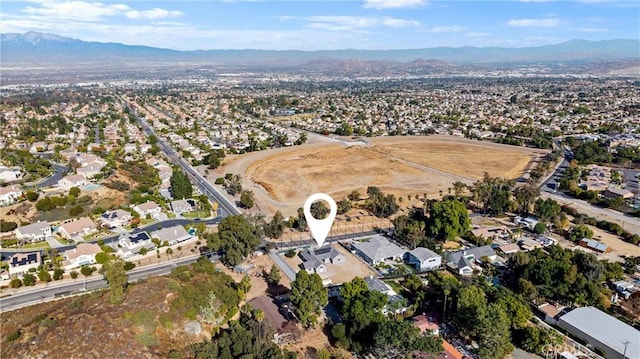 bird's eye view featuring a mountain view