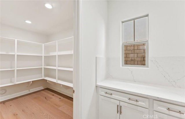 21235 Wildflower Way, Chatsworth, CA 91311 - view of pantry