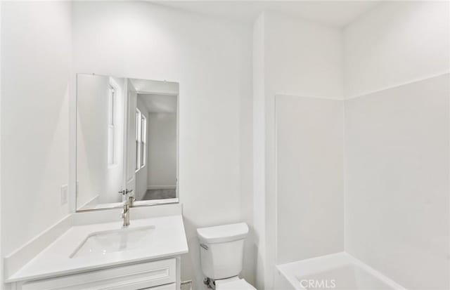 21235 Wildflower Way, Chatsworth, CA 91311 - full bath with vanity and a bath