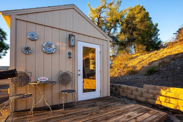 view of outbuilding