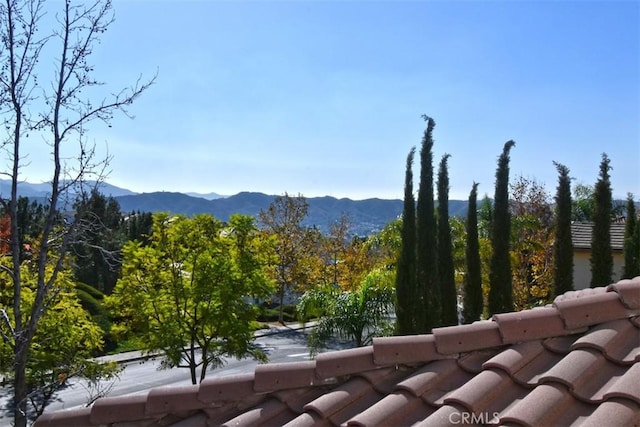 property view of mountains