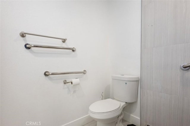 bathroom featuring toilet