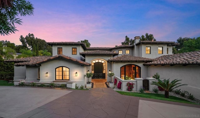 view of mediterranean / spanish-style home