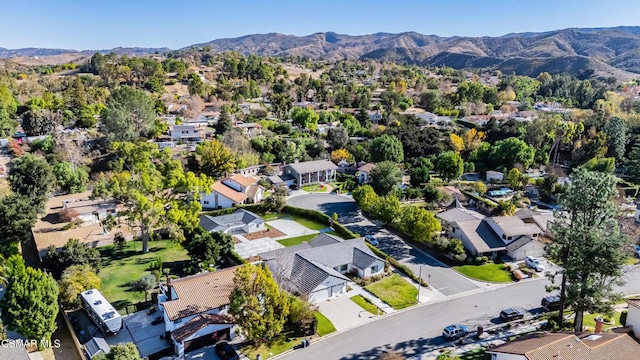 bird's eye view featuring a mountain view