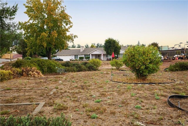 710 Crystal Way, Nipomo, CA 93444 - view of yard at dusk