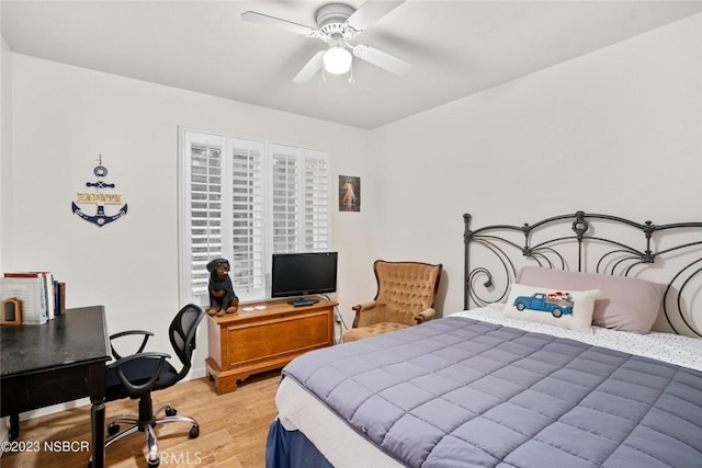 710 Crystal Way, Nipomo, CA 93444 - bedroom with light wood-type flooring, an office area, and a ceiling fan