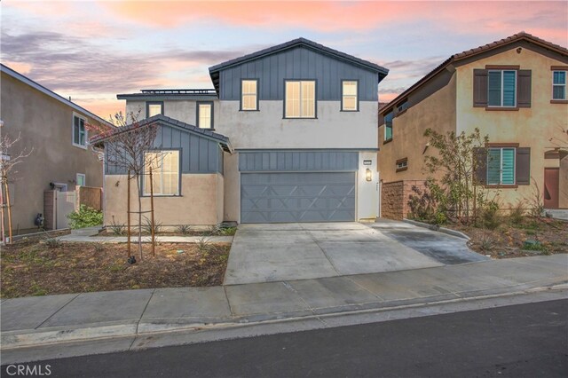 view of front of house with a garage