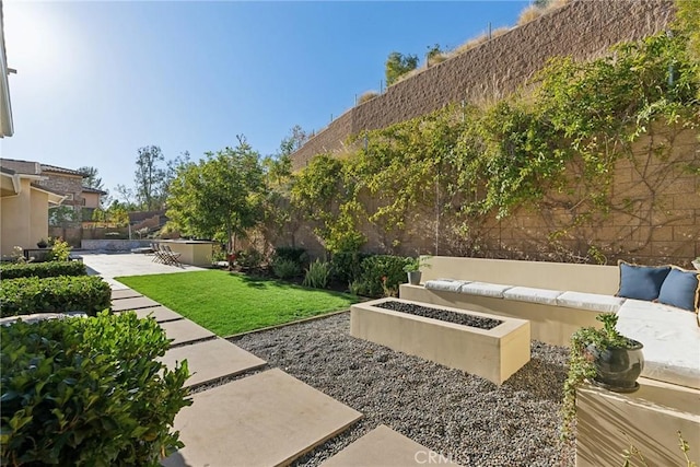 view of yard with a patio area