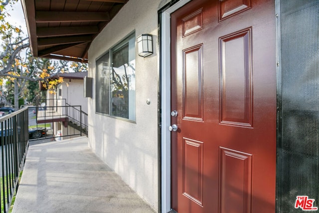 view of property entrance